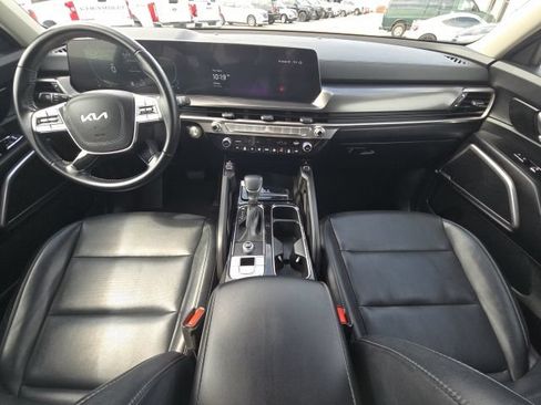 Used 2024 Kia Telluride S w/ S Sunroof Package FWD image 18