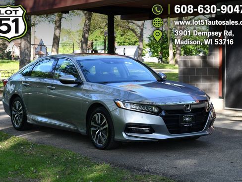 Used 2019 Honda Accord Touring image 1