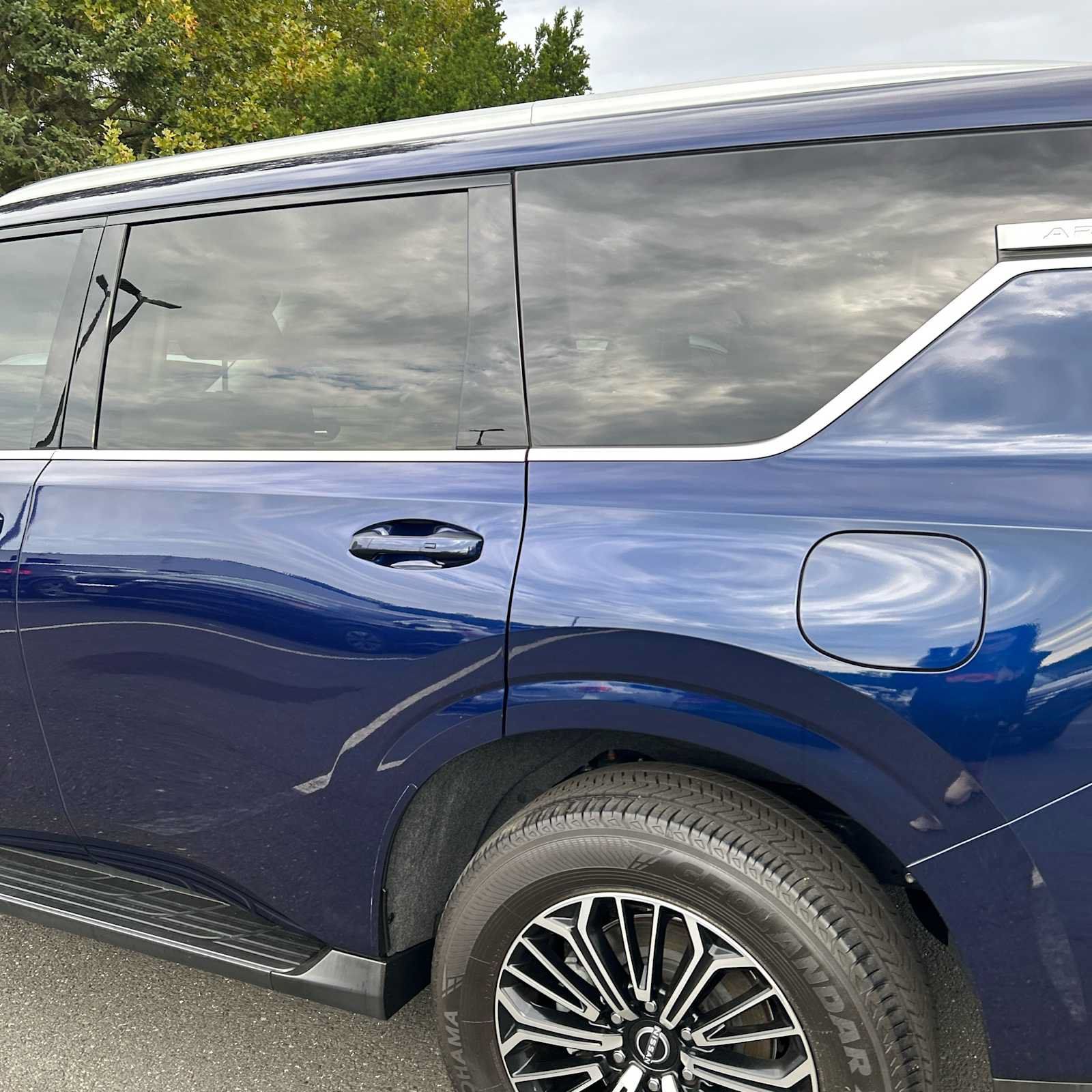 Used 2025 Nissan Armada Platinum AWD/4WD image 8