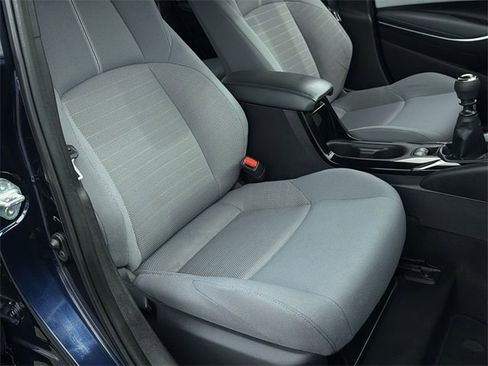 Used 2022 Toyota Corolla SE image 36