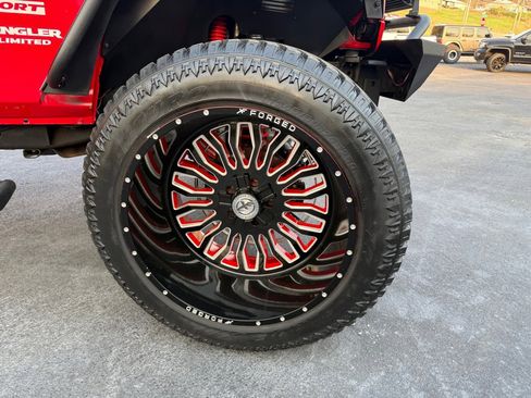 Used 2012 Jeep Wrangler Unlimited Sport image 46