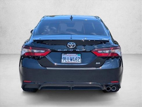 Used 2024 Toyota Camry SE FWD image 6