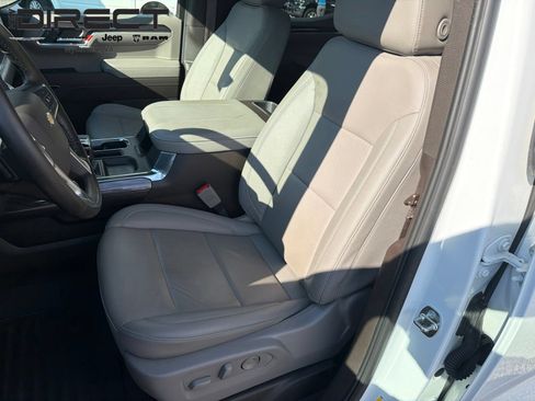 Used 2024 Chevrolet Silverado 1500 LTZ w/ Technology Package AWD/4WD image 21