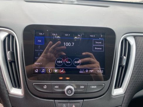 Used 2023 Chevrolet Malibu LT image 22