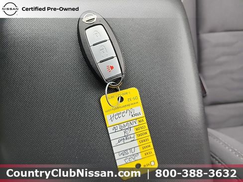 Certified 2022 Nissan Frontier SV w/ Technology Package image 32