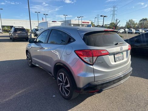 Used 2019 Honda HR-V Sport image 4