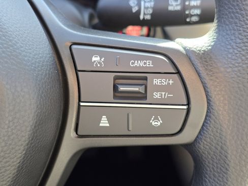 New 2026 Honda HR-V LX image 31