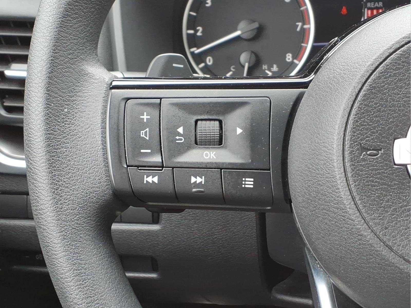 Certified 2023 Nissan Rogue SV AWD/4WD image 17