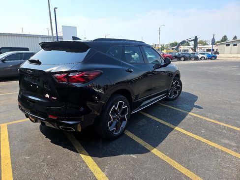 Used 2022 Chevrolet Blazer RS w/ Enhanced Convenience Package image 5