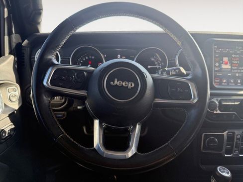 Used 2021 Jeep Wrangler Unlimited Sahara w/ Cold Weather Group image 8