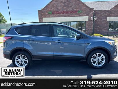 Used 2018 Ford Escape SE w/ SE Sync 3 Package