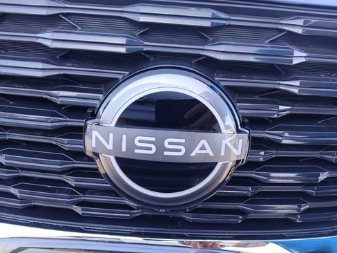 Certified 2023 Nissan Rogue SL w/ SL Premium Package FWD image 2