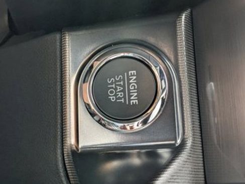 New 2025 Ford F150 Lariat w/ Equipment Group 501A Mid image 33