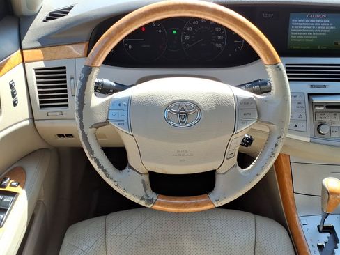 Used 2007 Toyota Avalon Limited FWD image 5