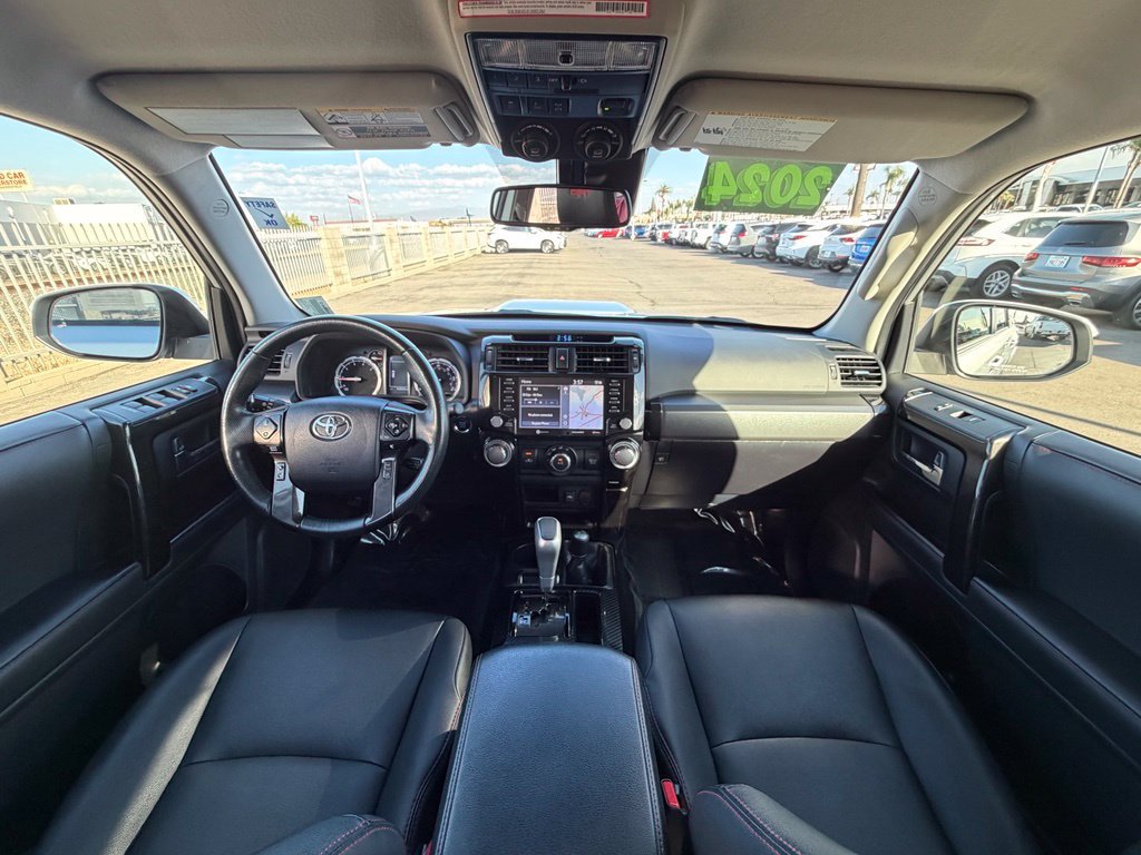 Used 2024 Toyota 4Runner TRD Off-Road Premium AWD/4WD image 16