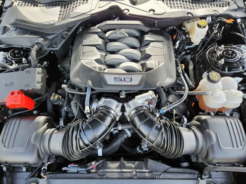 Used 2024 Ford Mustang GT Premium RWD image 20