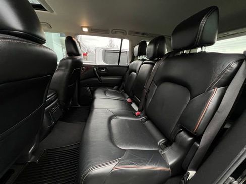 Used 2019 Nissan Armada SL w/ Premium Package image 10
