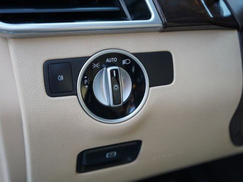 Used 2017 Mercedes-Benz GLE 350 4MATIC image 21