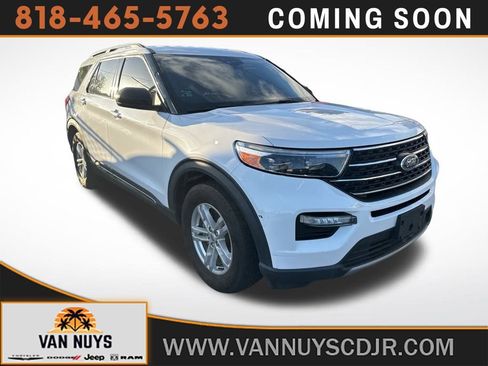 Used 2023 Ford Explorer XLT w/ Equipment Group 202A image 1