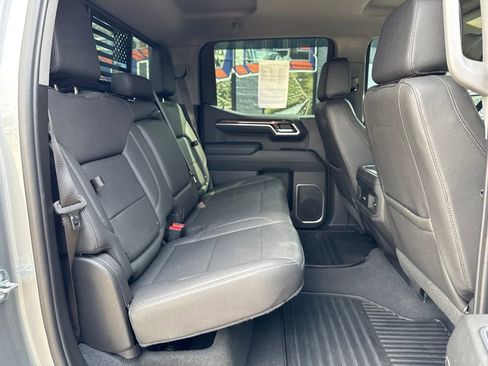 Used 2023 Chevrolet Silverado 1500 RST w/ Convenience Package II AWD/4WD image 12