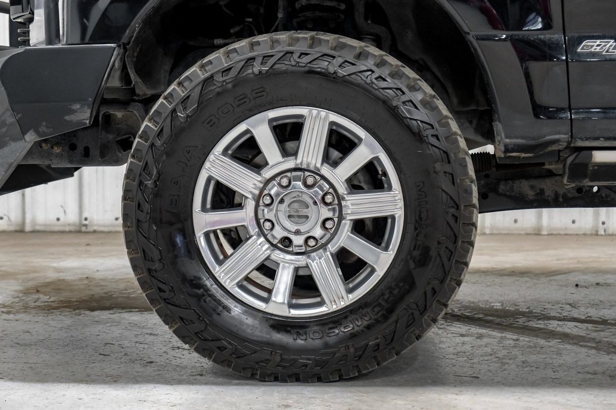 Used 2019 Ford F350 Limited w/ FX4 Off-Road Package AWD/4WD image 63