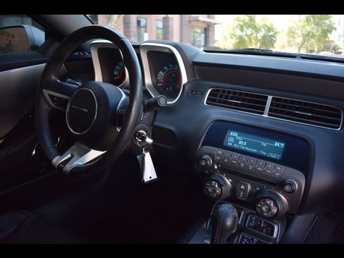Used 2010 Chevrolet Camaro SS w/ RS Package RWD image 31