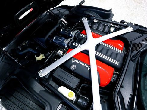 Used 2015 Dodge Viper SRT-10 w/ Quick Order Package 22J GT RWD image 39