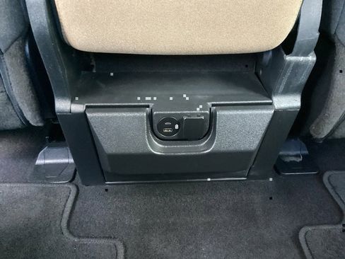 Used 2023 Ford F150 XLT image 39