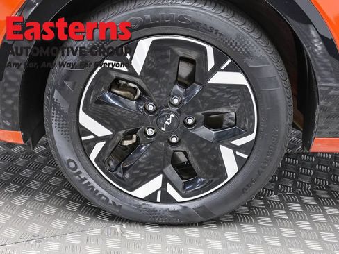 Used 2023 Kia Niro Wind w/ Wind Preserve Package FWD image 31