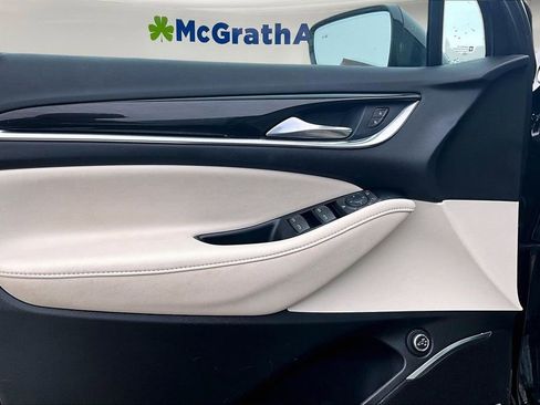 Used 2022 Buick Enclave Essence w/ Experience Buick Package image 20