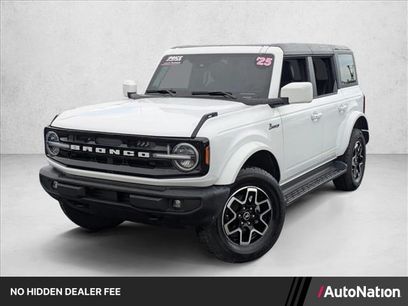 Certified 2025 Ford Bronco Outer Banks