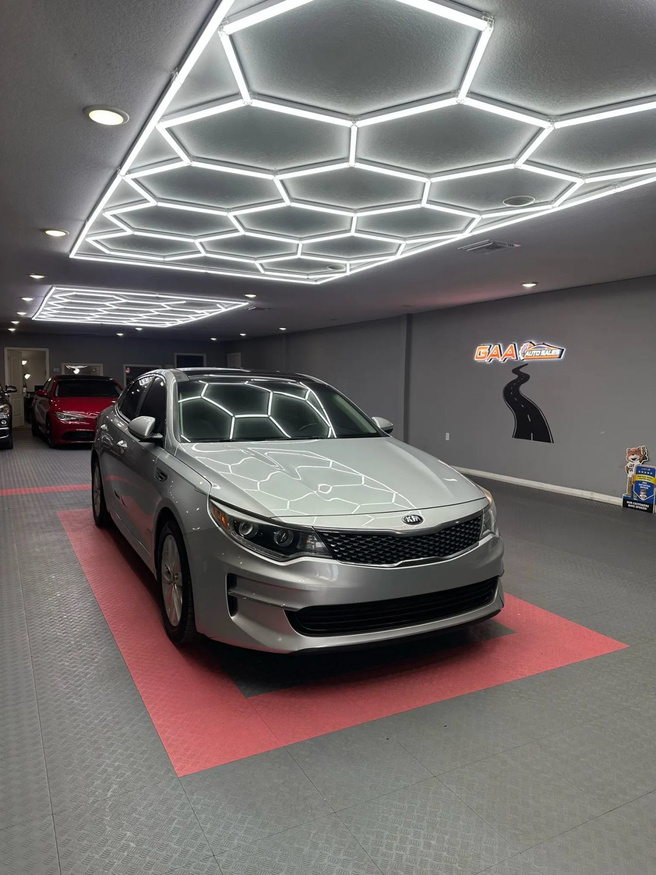 Used 2016 Kia Optima EX w/ Premium Package FWD image 1