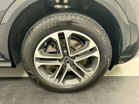 Used 2025 Audi Q5 Premium Plus w/ Premium Plus AWD/4WD image 8