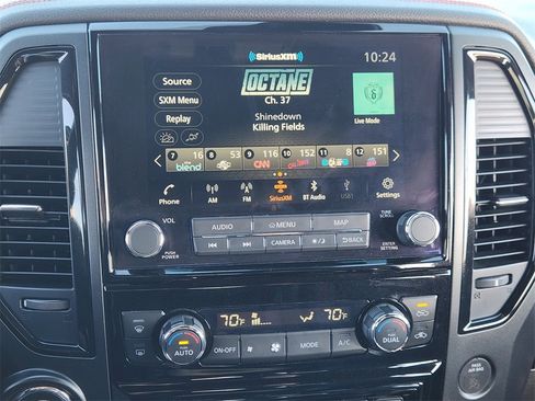 Used 2021 Nissan Titan PRO-4X w/ Pro-4x Convenience Package image 12