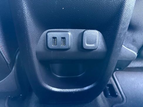 Used 2018 GMC Canyon All Terrain w/ Trailering Package image 18