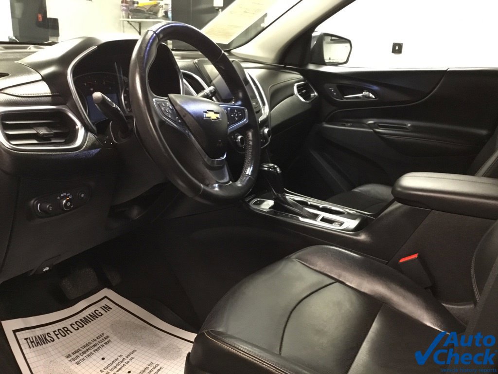 Used 2018 Chevrolet Equinox Premier w/ Infotainment II Package AWD/4WD image 23