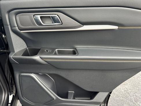 New 2026 Ford Explorer Tremor w/ Tremor Convenience Package image 15