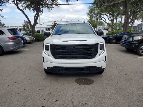 Certified 2025 GMC Sierra 1500 Elevation w/ Preferred Package image 8