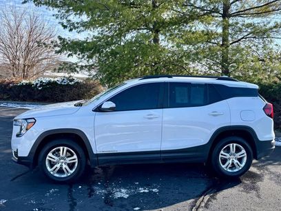 Used 2022 GMC Terrain SLE w/ Driver Convenience Package