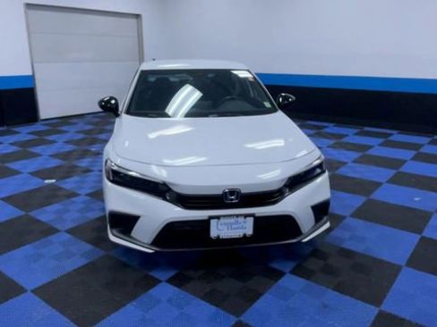 Certified 2023 Honda Civic Sport image 3