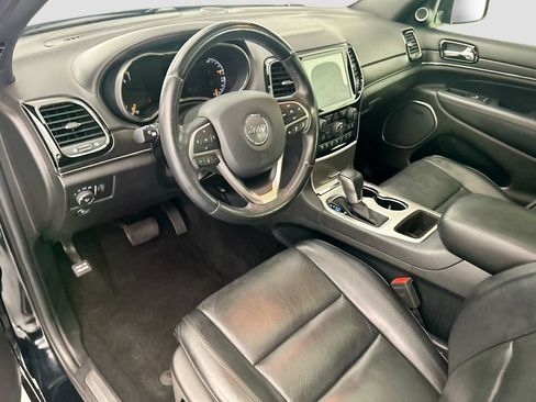 Used 2019 Jeep Grand Cherokee High Altitude RWD image 9