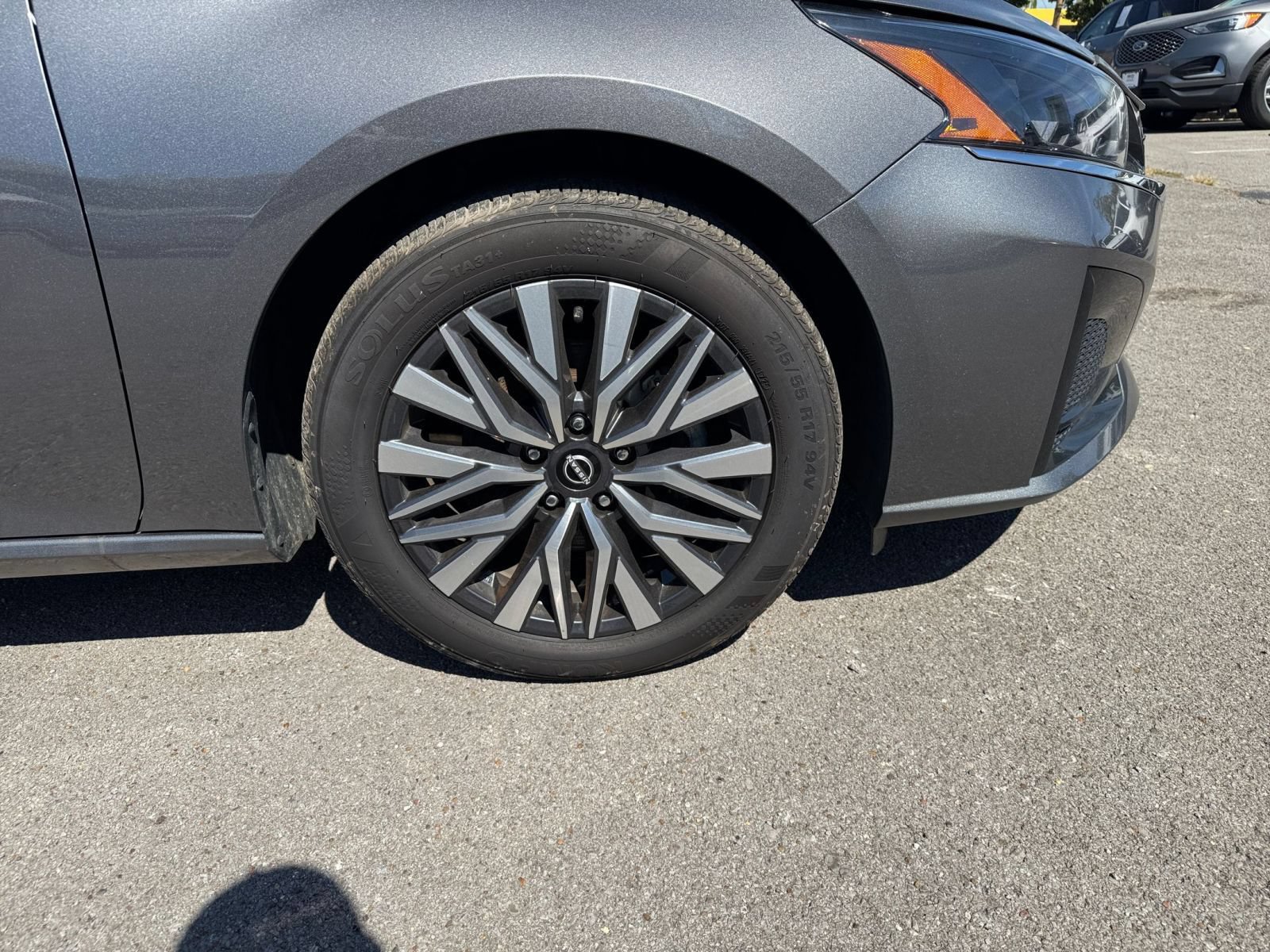 Used 2025 Nissan Altima 2.5 SV FWD image 29