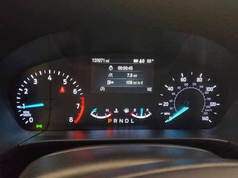 Used 2020 Ford Escape SE image 23