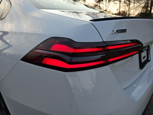 New 2026 BMW 550e xDrive w/ Executive Package AWD/4WD image 36