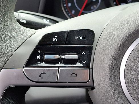 Used 2023 Hyundai Elantra SEL image 20