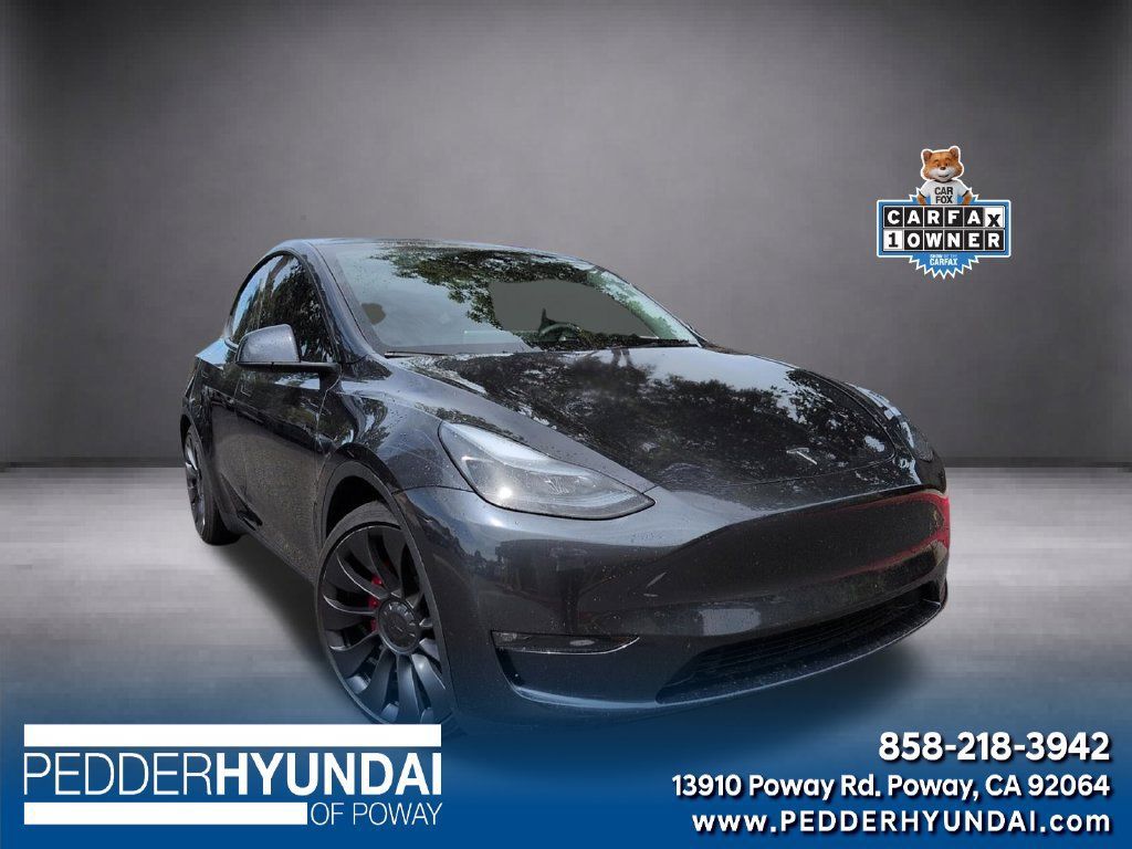 Used 2024 Tesla Model Y Performance AWD/4WD image 1