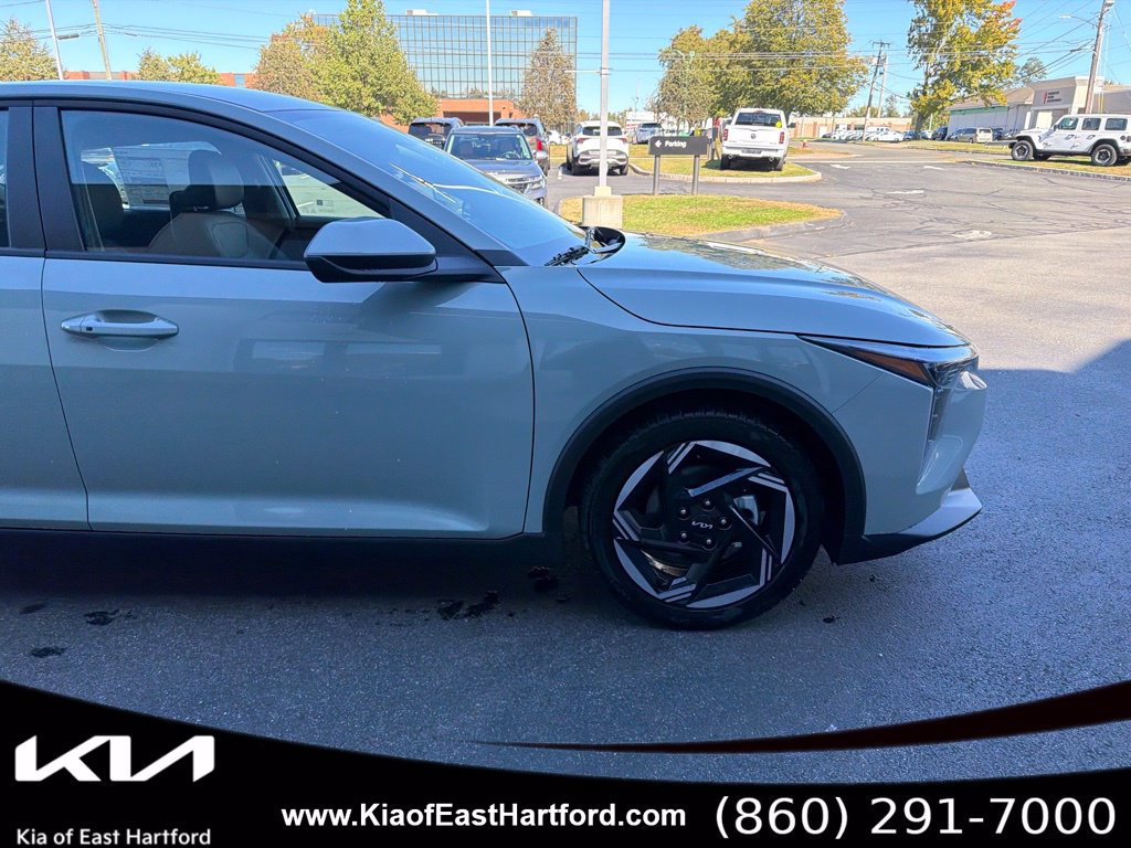 New 2026 Kia K4 EX FWD image 6