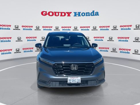 Used 2023 Honda CR-V EX image 3