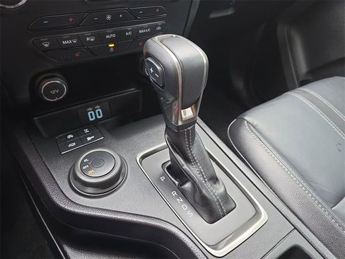 Used 2021 Ford Ranger Lariat w/ Trailer Tow Package image 15