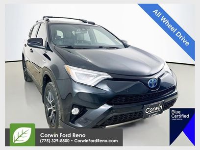 Used 2018 Toyota RAV4 SE
